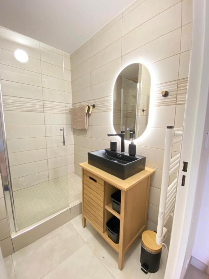 Somptueux Appartement Renove En Bord De Mer Six-Fours-les-Plages Dış mekan fotoğraf